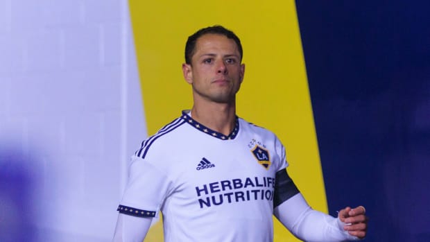Chicharito sudado con manga larga LA Galaxy